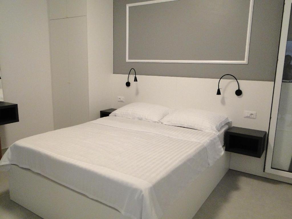 Rooms Tepli Bok Primošten Exterior foto